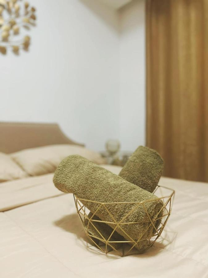 Unit 1537 Bahamas Tower Azure Urban Resort Residence Paranaque City Bacoor Buitenkant foto